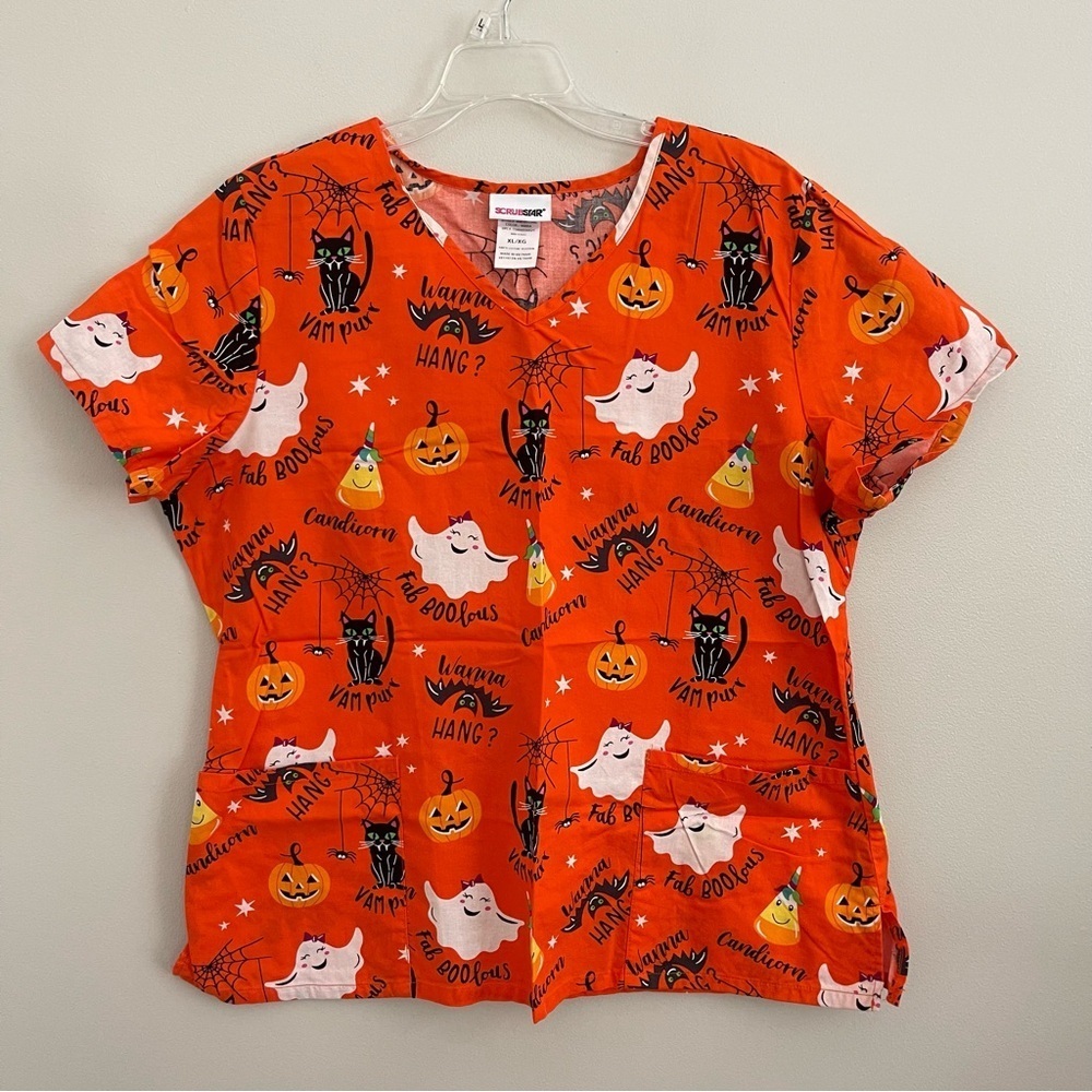 Scrubstar Women's XL Halloween Scrub Top Orange Pumpkins Cats Ghosts